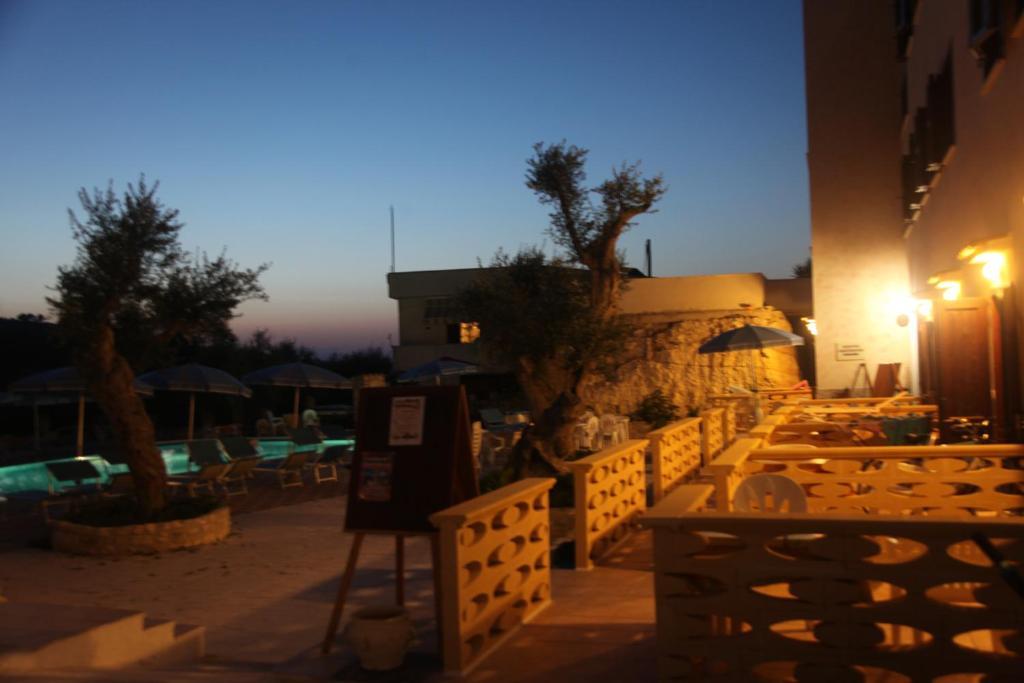 Agricostella Agriturismo Вьесте Экстерьер фото