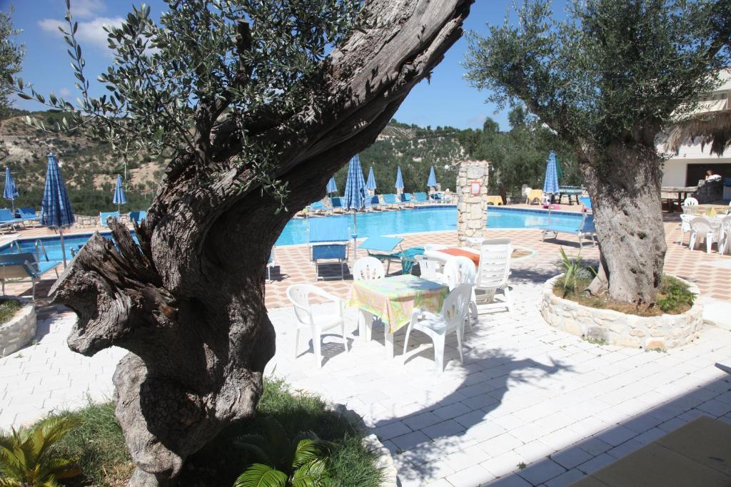 Agricostella Agriturismo Вьесте Экстерьер фото